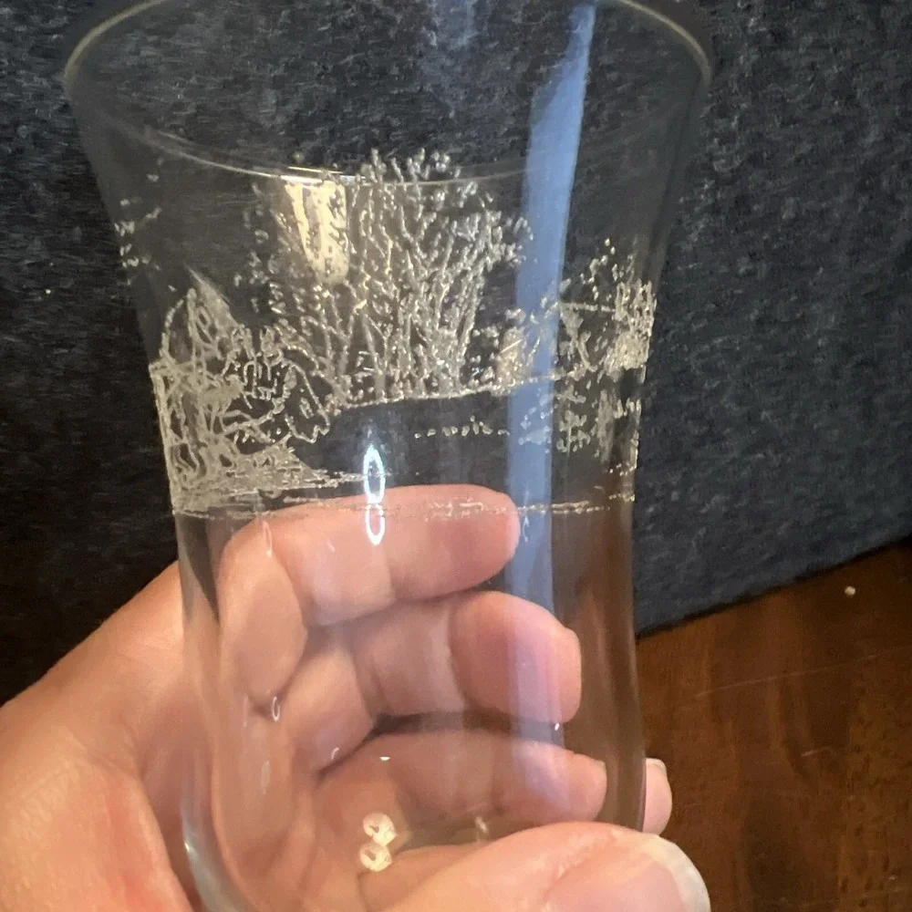 Homco Etched Glass Santa Sleigh Christmas Scene Votive Cup Candle Holder Vintage